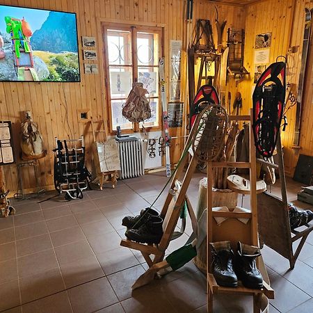 Svajciarsky Dom Pensionat Vysoké Tatry Eksteriør billede